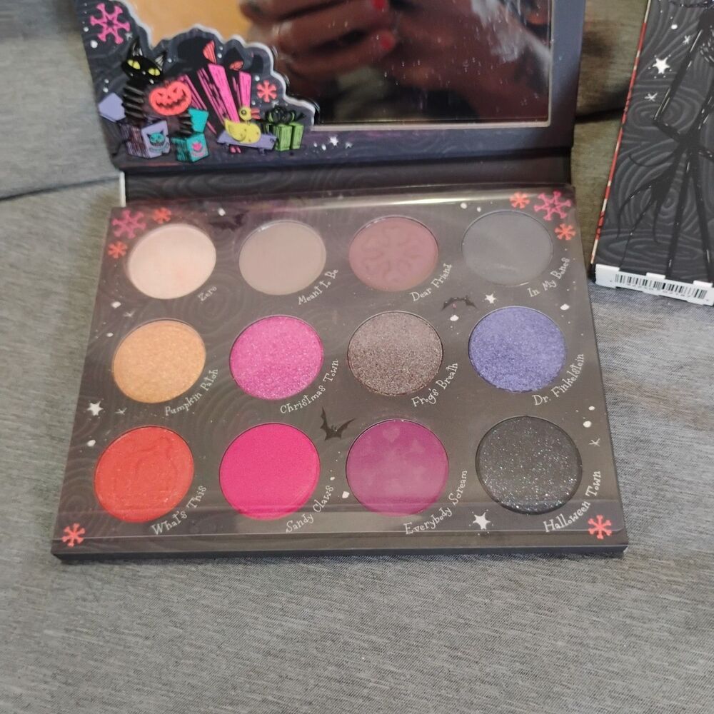 COLOURPOP Disney Nightmare Before Christmas 2021 Eyeshadow Palette NEW - Picture 8 of 8